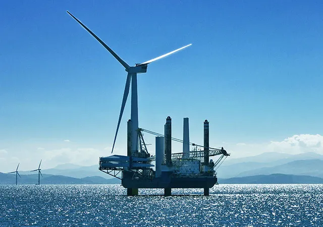 Wind_turbine_installation_vessel
