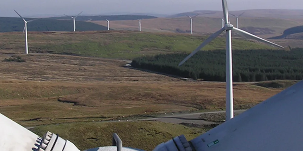 Introduction to Bladed software and wind turbine technology